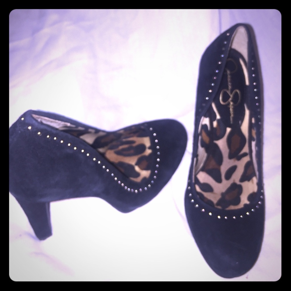 Brand New Jessica Simpson Suede Pumps